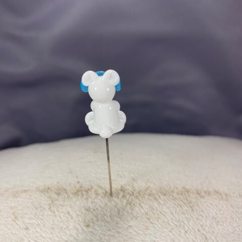 Isbjørn med ørevarmere - Image 3