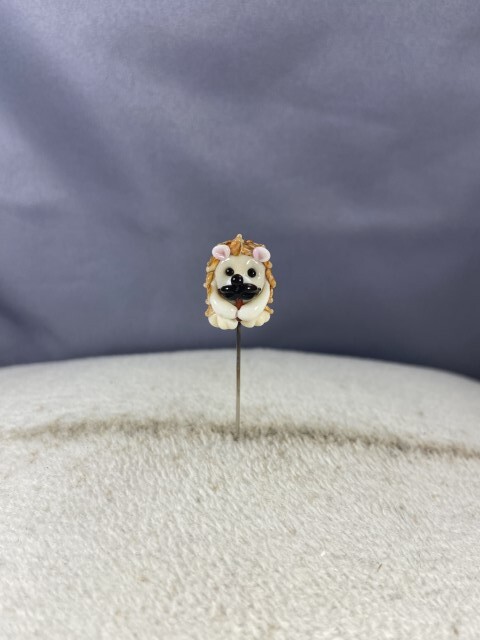 Pindsvin klar til movember (mustache november)